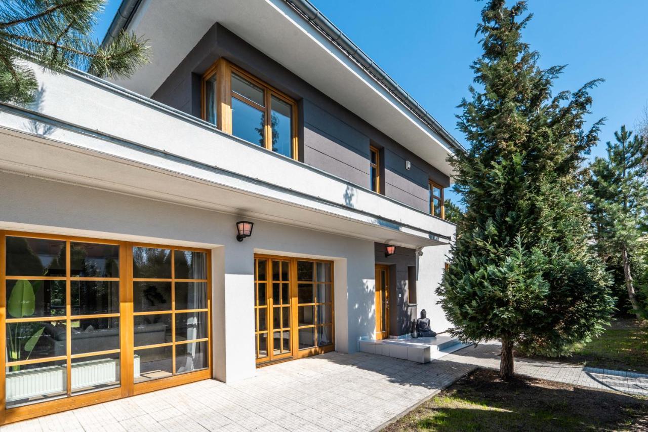 Serenity Prague Villa With Garden Jacuzzi Exterior photo